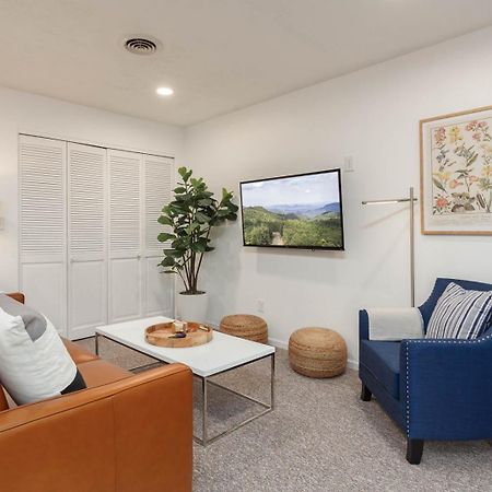 Apartamento Hendo Hideaway A 2Bed/1Bath Hendersonville Exterior foto